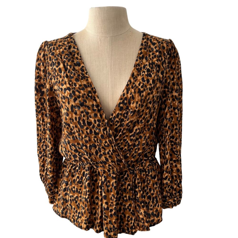 Zara Leopard Print Faux Wrap Top Size S Peplum Waist V-Neck 3/4 Sleeve